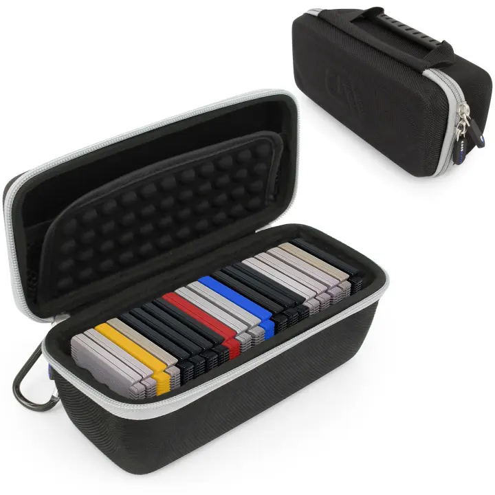 Hard-Shell Game Boy Cartridge Carrying Case — Fits Original & Color, 22 Slots